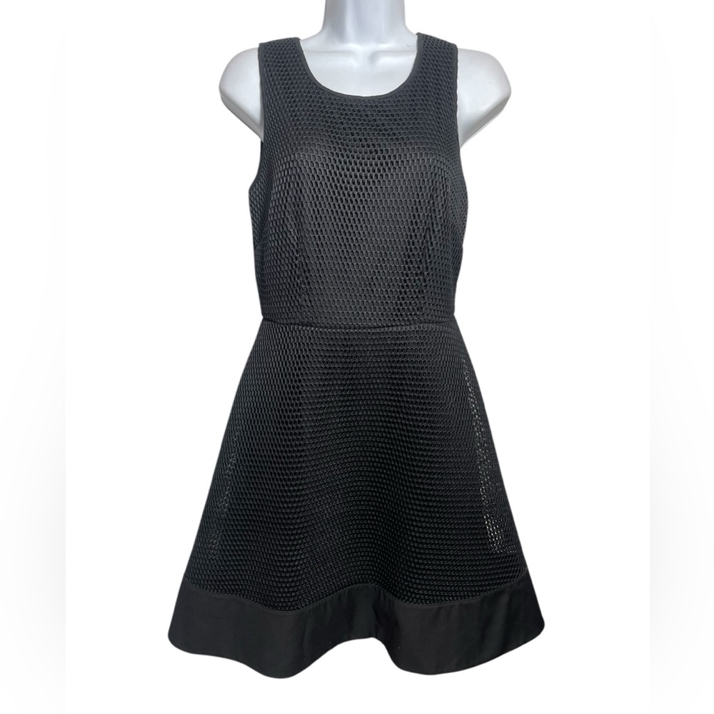 Romeo & Juliet Couture dress size small black mesh fit & flare dress 🖤🖤